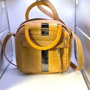 Abbie & Emmie NWOT crossbody/Satchel purse